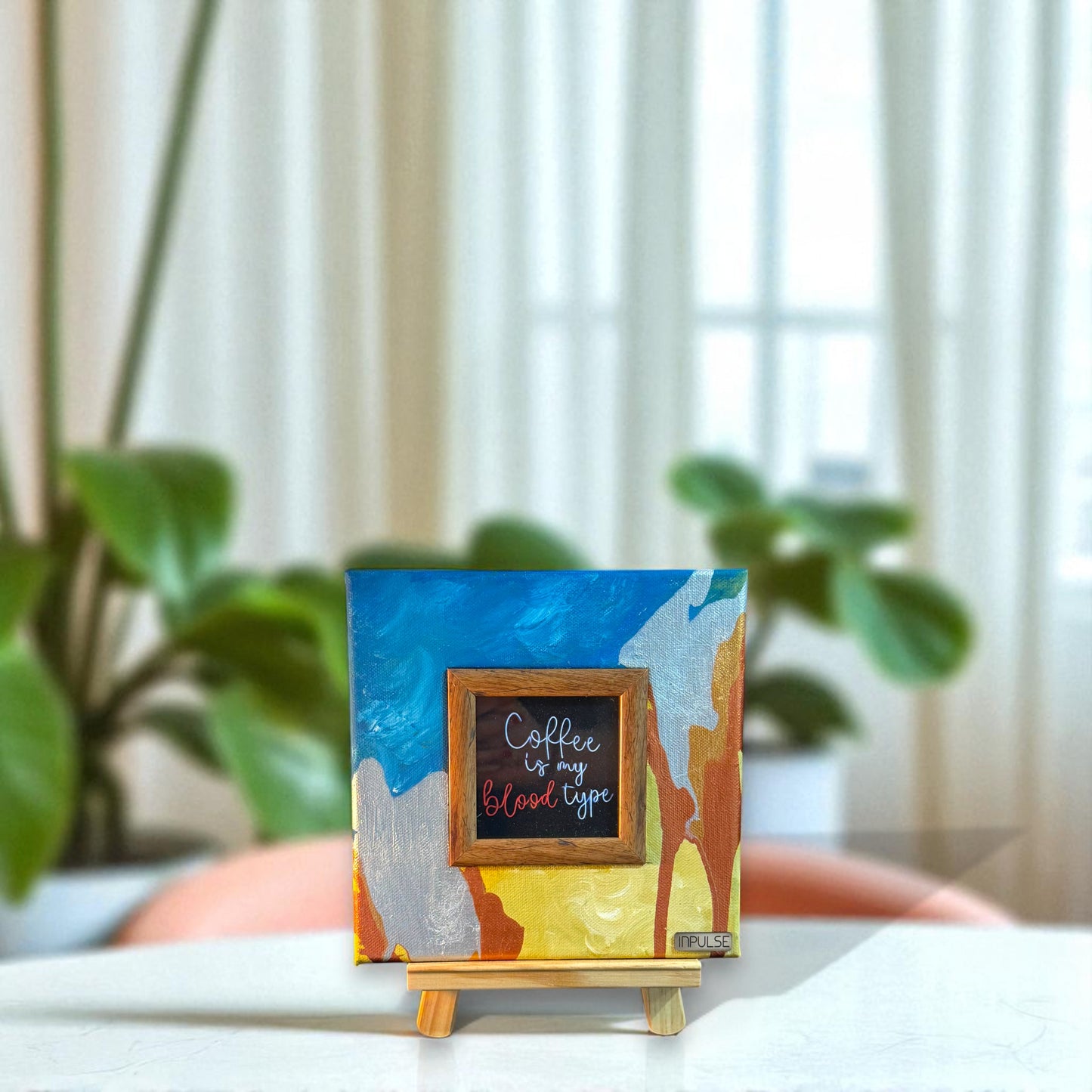 Decorative tripod photo frame