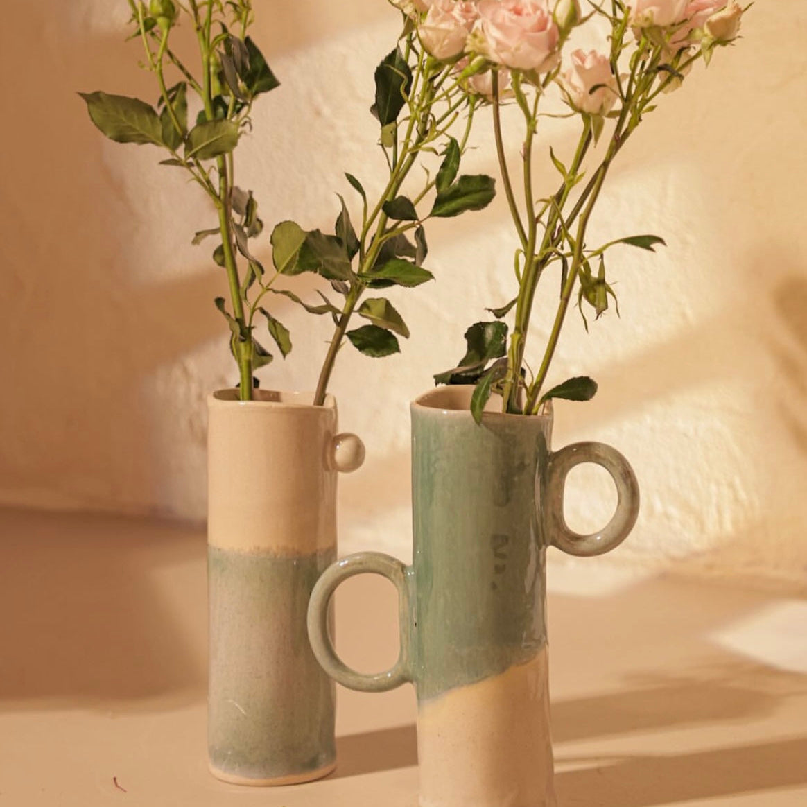 Decorative ceramic vase 