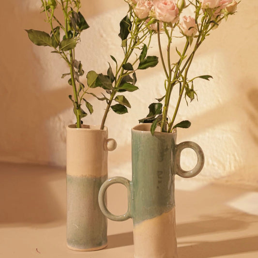 Decorative ceramic vase 