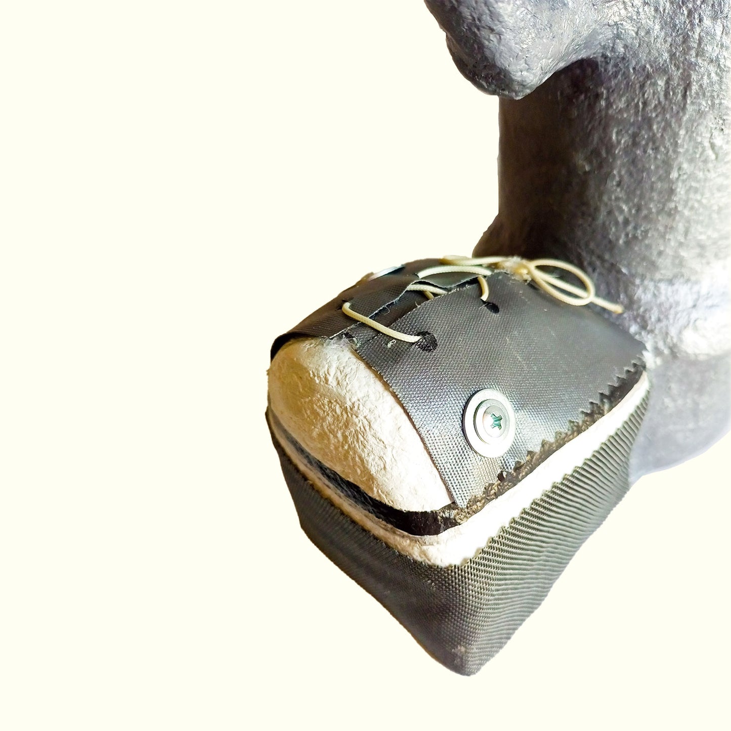 Keyzor – The Functional Art Monster