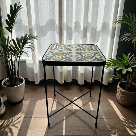 Square Table with base